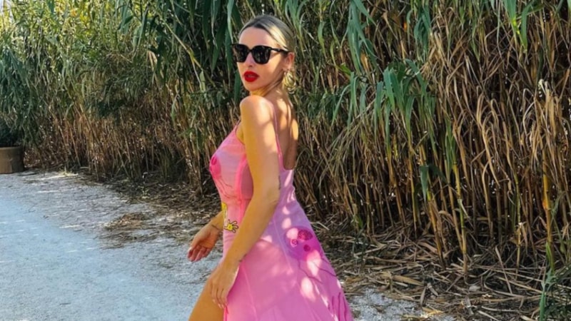 Hadise'nin elbisesinin fiyatı dudak uçuklattı