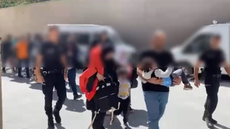 Aydın'da kaçak göçmen operasyonu! 44 düzensiz göçmen yakalandı