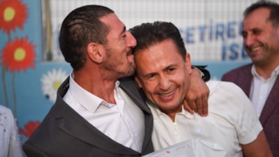 Şadi Yazıcı sözünü tuttu: Engelli merkezinde cağ kebabı ziyafeti