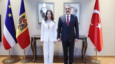 Dışişleri Bakanı Hakan Fidan, Gagauz Özerk Yeri Başkanı Evgenia Gutul ile görüştü