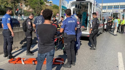 Kocaeli'de göreve giden çevik kuvvet ekibi kazaya karıştı: 5 polis yaralandı