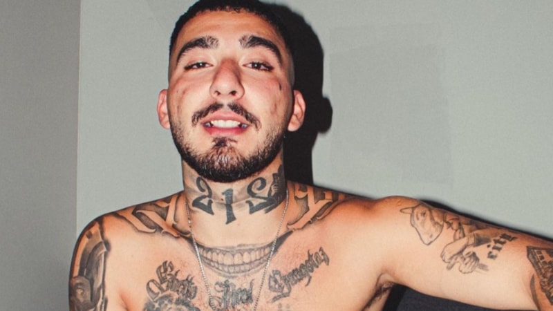 Ev sahibi Uzi'yi işfa etti