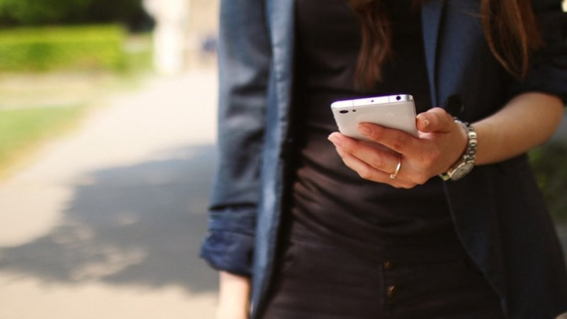 Güney Kore'de kızını bir günde 111 kez arayan anneye ceza verildi