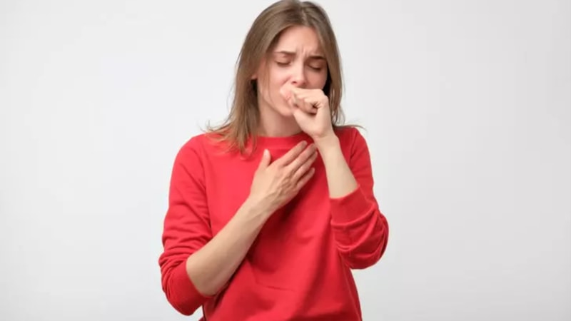 Gece boyu öksürükten kıvrananlar... Bu çay ıhlamurdan bin kat daha faydalı! Öksürüğü 