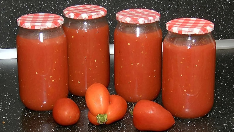 Evde yaptığı konserveden zehirlendi, hayatını kaybetti! Konserveniz böyle gözüküyorsa asla tüketmeyin!