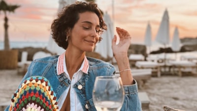 Arzum Onan'dan tatil pozları