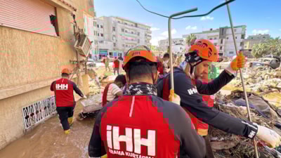Libya'da sel! İHH 15 kişilik ekibiyle felaket bölgesinde