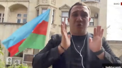 Ayşenur Arslan, Azerbaycanlı gazetecinin övgülerine dayanamadı: Yayını kesti