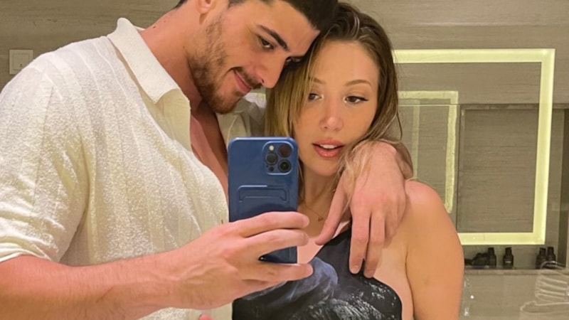 Yasmin Erbil asker yolu gözlüyor