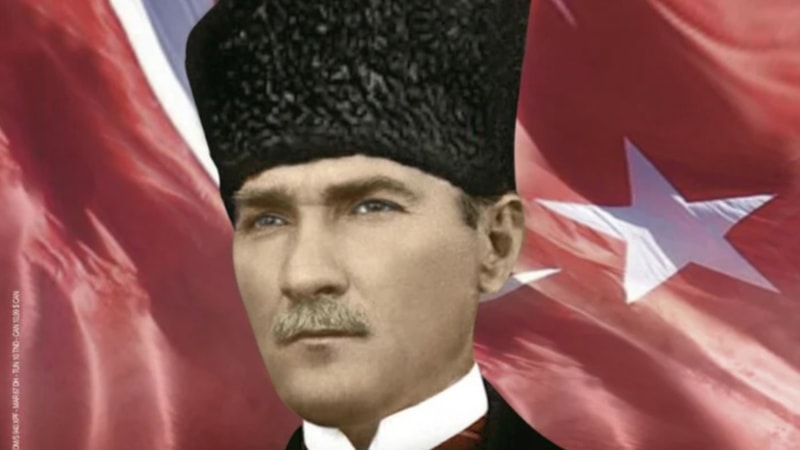 Sözcü'nün Atatürk portresi görüp manşete çıkardığı dergiden Erdoğan övgüsü çıktı