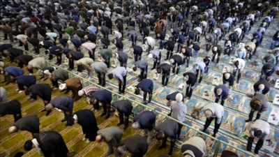 İran'da modernleşme çağrıları: Robotların fetva vermesi gündemde