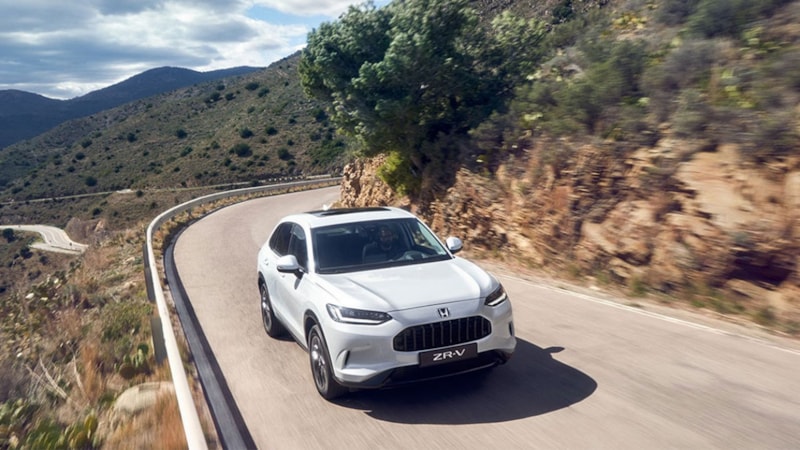 Honda'nın yeni hibrit SUV modeli ZR-V, Türkiye'de satışta