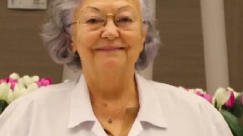 Ünlü psikolog ve yazar Güler Mocan'ın kaleme aldığı Bir Psikiyatrist Anlatıyor kitabında dersler