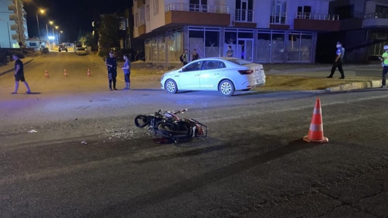 Adıyaman'da otomobille çarpışan motosikletin sürücüsü öldü