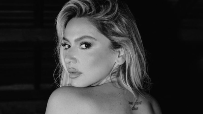 Hadise sosyal medya hesabında yeni klibini paylaştı! Fazla cesur...