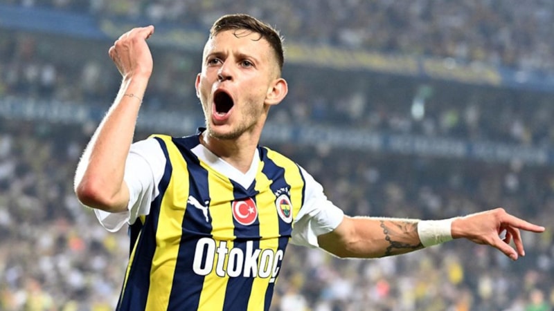 Fenerbahçe altın buldu! Sebastian Szymanski performansıyla göz dolduruyor! 13 maç 7 gol 4 asist