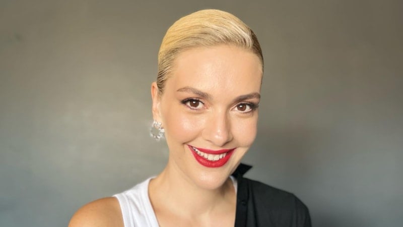 İmaj yeniledi, kilo verdi, göğüs küçülttü! Bergüzar Korel'in son hali