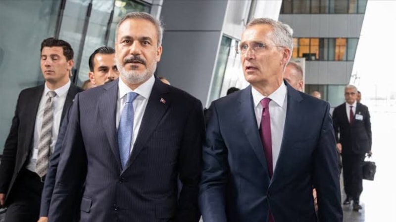 Hakan Fidan NATO Genel Sekreteri Jens Stoltenberg ile görüştü