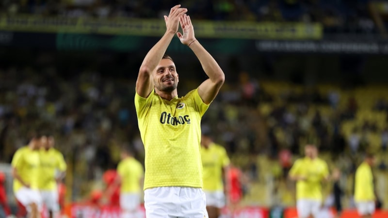 Dusan Tadic'ten paylaşım: Kadıköy'den çıkış yok