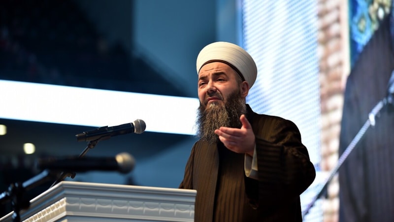 Aziz Yıldırım'dan Cübbeli Ahmet'e ters köşe: Ne Cuma'sı balıkçıya gidiyordum