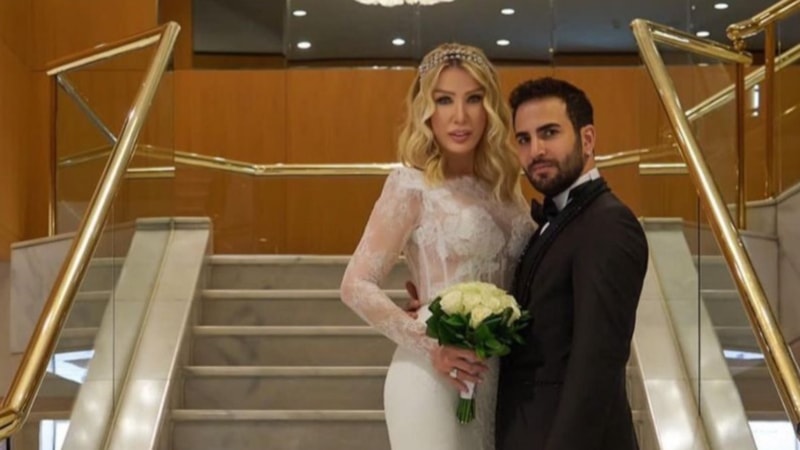 Seda Sayan eşi Çağlar Ökten'in ailesiyle bir araya geldi