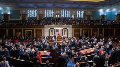ABD'de hükümetin kapanması önlendi: Geçici bütçe tasarısı onaylandı
