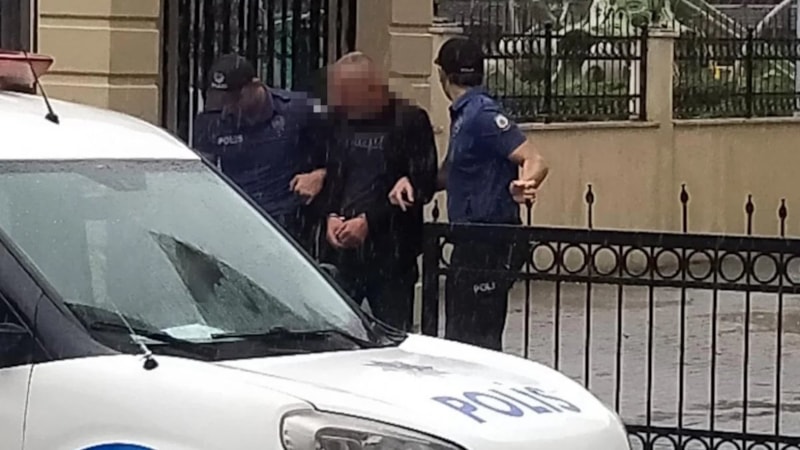 Kocaeli'de para meselesinden tartıştığı arkadaşını tabancayla vurdu