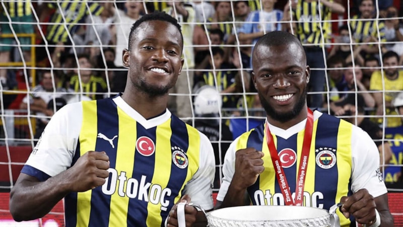 Enner Valencia'dan Michy Batshuayi paylaşımı