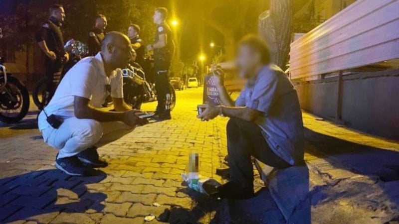 Aydın'da zor durumdayım ihbarı boş çıktı! Alkol alırken bulundu
