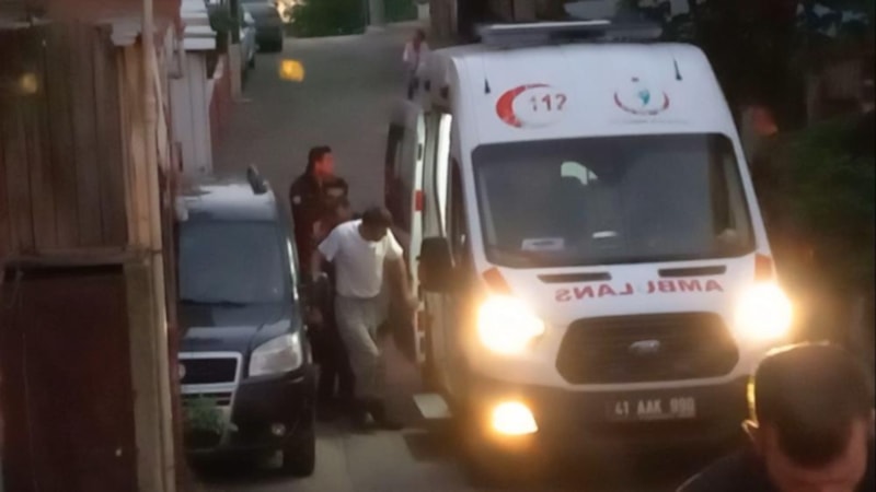 Kocaeli'de 17 yaşındaki çocuk babasını vurdu