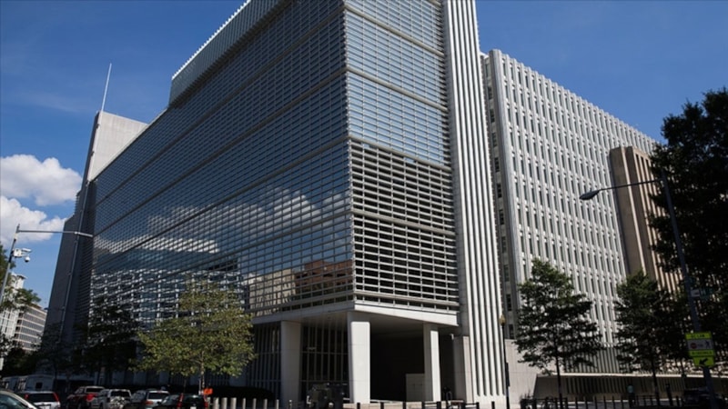 Dünya Bankası, Güney Asya'nın büyüme tahminini artırdı