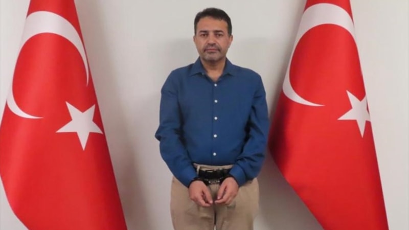 MİT, FETÖ firarisi Koray Vural'ı Türkiye'ye getirdi