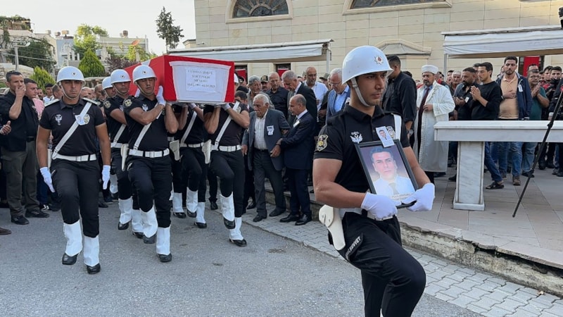 Cumhurbaşkanı Erdoğan'dan şehit ailesine başsağlığı