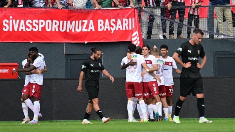 Sivasspor deplasmanda Pendikspor'u yendi