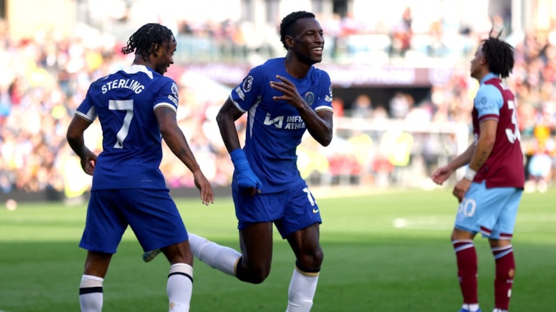 Chelsea, Burnley'i farklı geçti