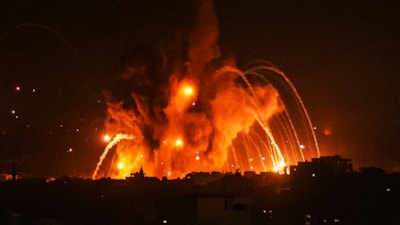 İsrail, Gazze Şeridi’nde 800 bölgeyi vurdu