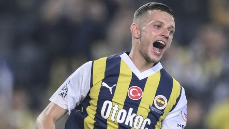 Szymanski'nin menajeri: Galatasaraylılar onunla fotoğraf çektiriyor