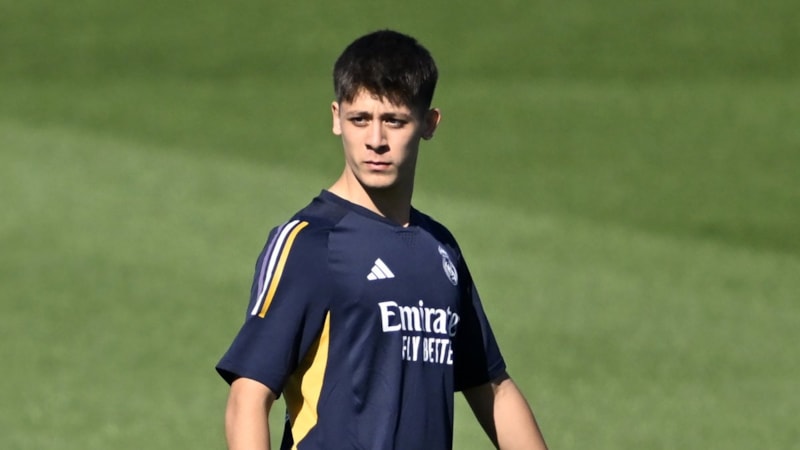 Real Madrid'de Arda Güler gelişmesi! Fotoğraf paylaştı