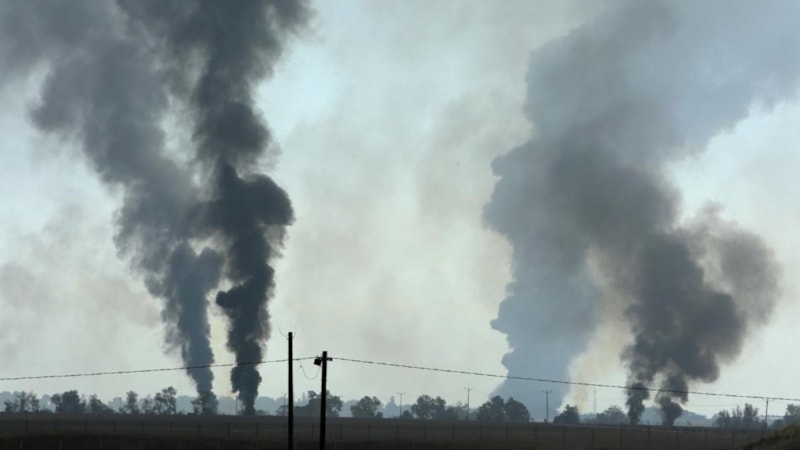 Suriye İsrail hattında gerilim! Şam ve Halep havalimanlarını vuruldu...