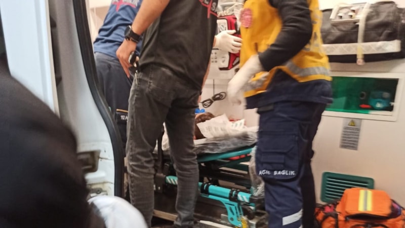 Siirt'te evinin önünde oynarken kamyonetin çarptığı çocuk kurtarılamadı