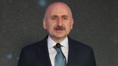 Adil Karaismailoğlu: İstanbul’da son 1 yılda 47,6 kilometrelik metro inşaatını tamamladık