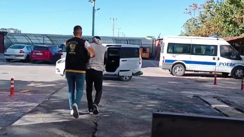 Aksaray'da arsız hırsız yakayı ele verdi: 25 suç kaydı çıktı