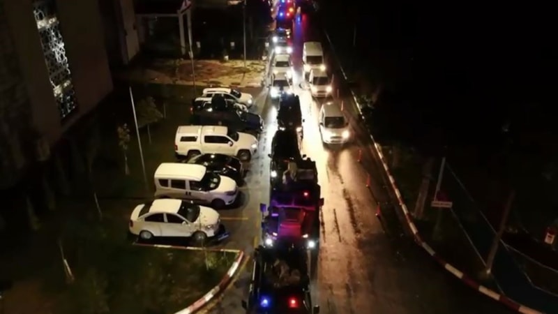 Van'da 27 adrese hava destekli operasyon düzenlendi