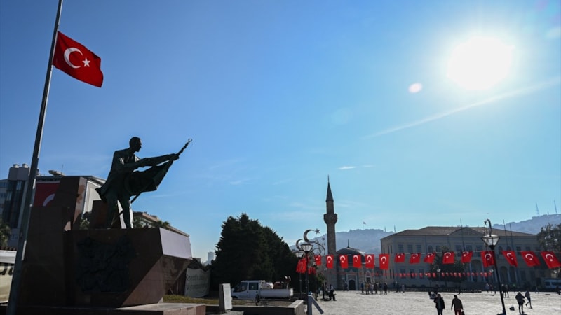 Türkiye'de Gazze için milli yas! Bayraklar yarıya indi