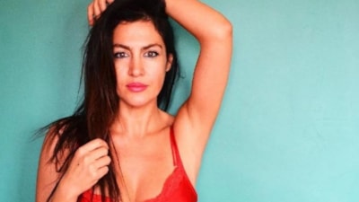 Tuğba Ekinci'den 'İsrail'le savaşalım' çağrısı