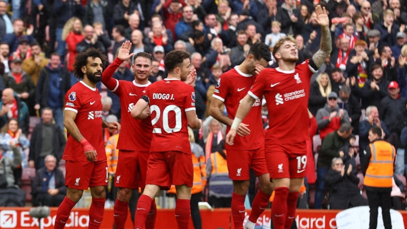 Merseyside derbisinde Liverpool, Everton'u devirdi