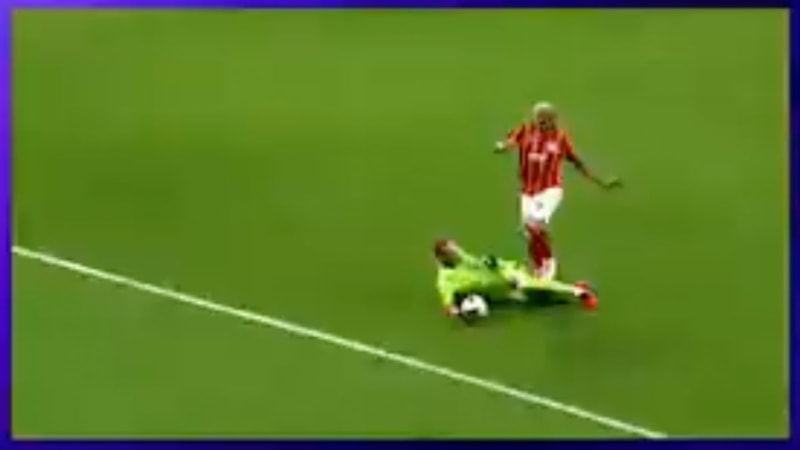 Mert Günok'un gördüğü kırmızı kart doğru mu, IFAB ne diyor? İşte cevabı