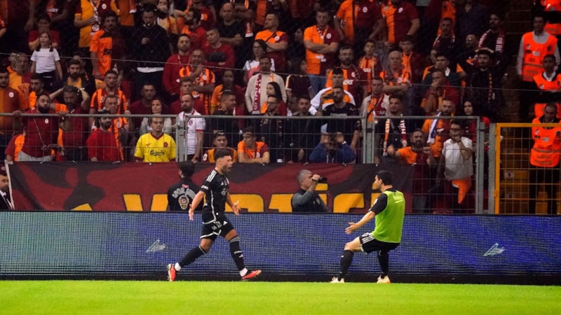 Alex Oxlade-Chamberlain, ilk derbisinde golü buldu