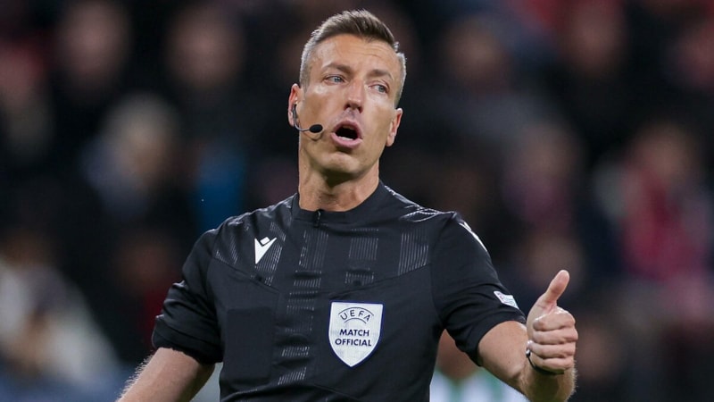 Galatasaray - Bayern Münih maçında Davide Massa düdük çalacak