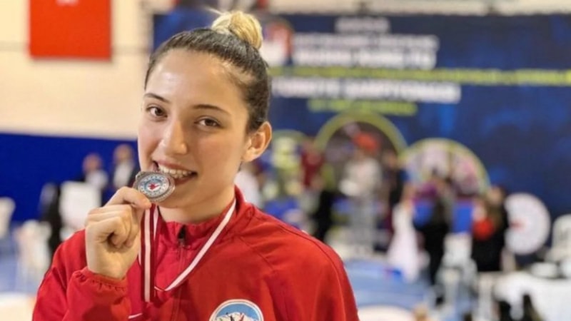 Sporcu Buket Kaya, son yolculuğuna uğurlandı